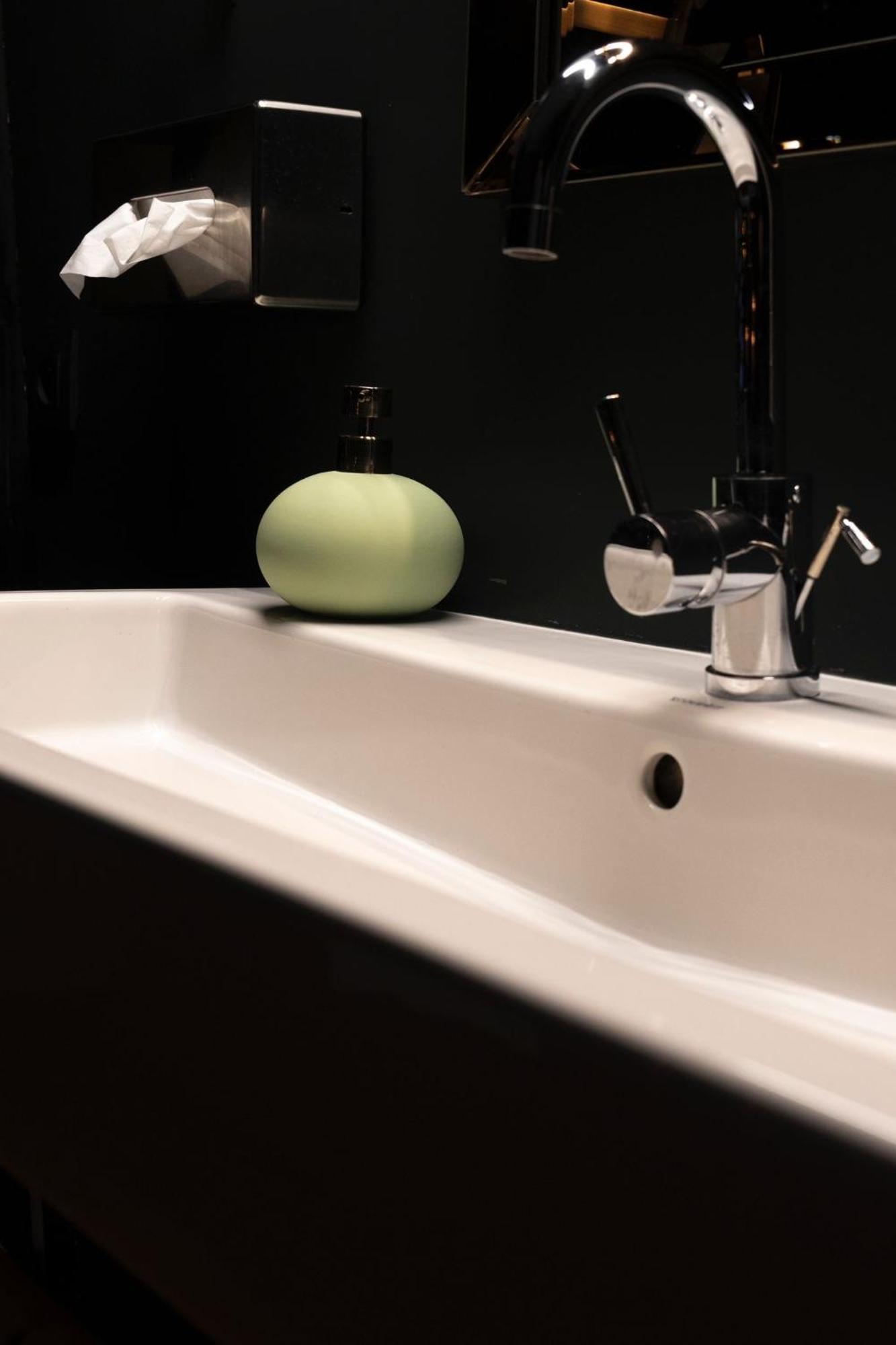 Luxury Suites - Quartier-Sud Anvers Extérieur photo